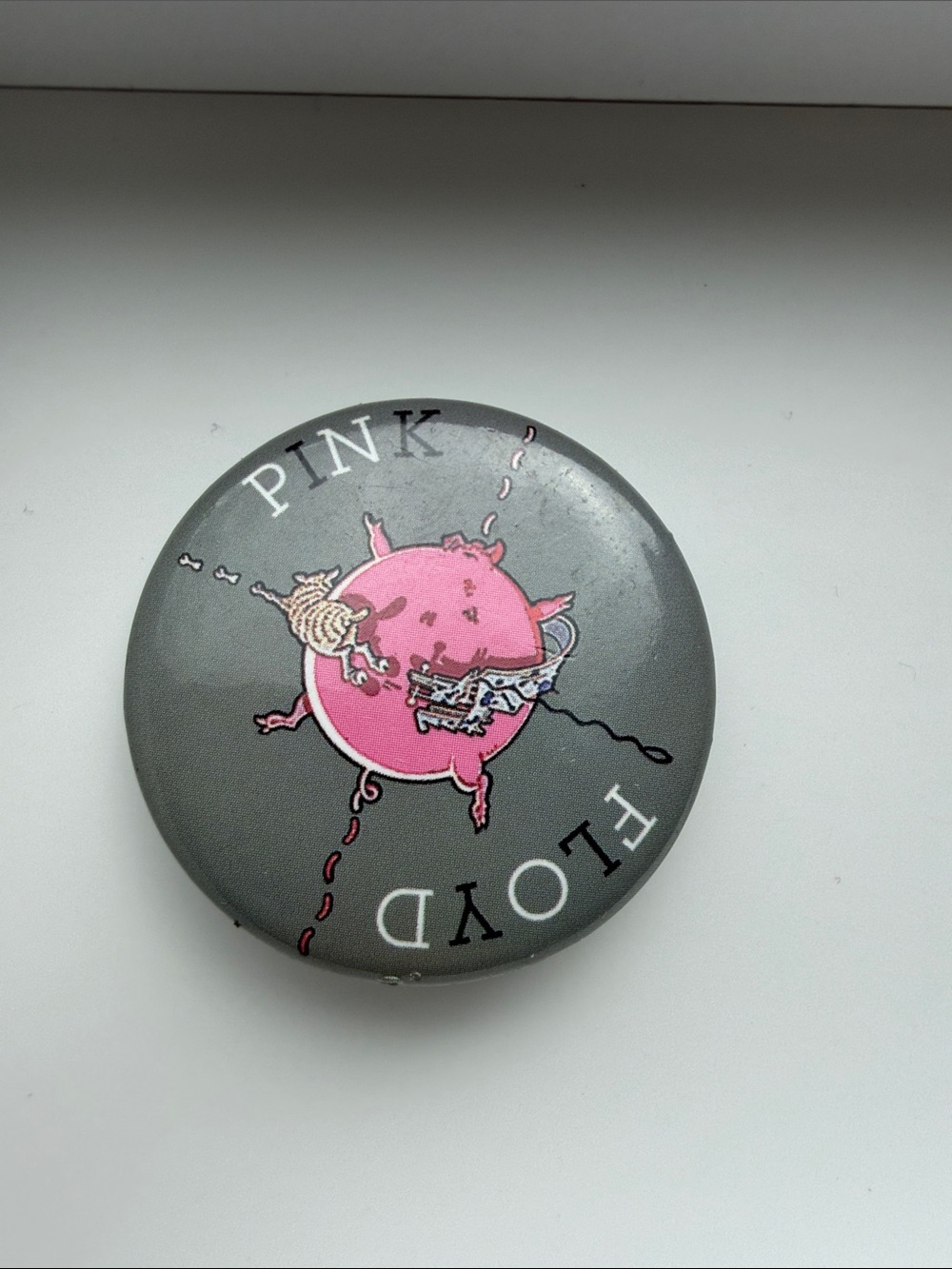 Pink Floyd Button Pin Trio - Picture 3 of 4